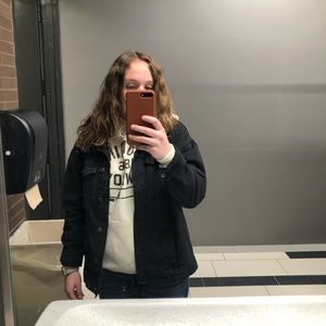 Meet your Posher, Andi